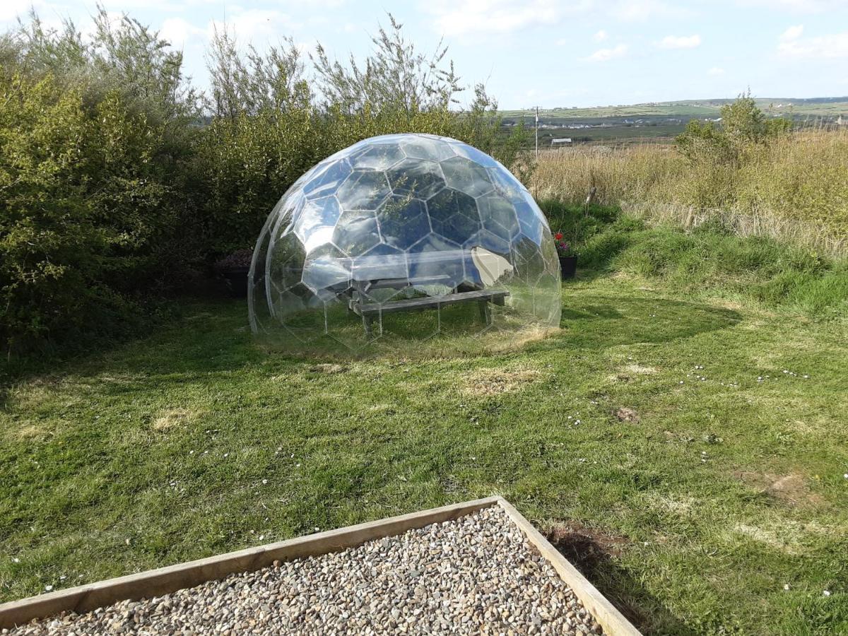 The Rainbow Pod Villa Milltown Malbay Dış mekan fotoğraf
